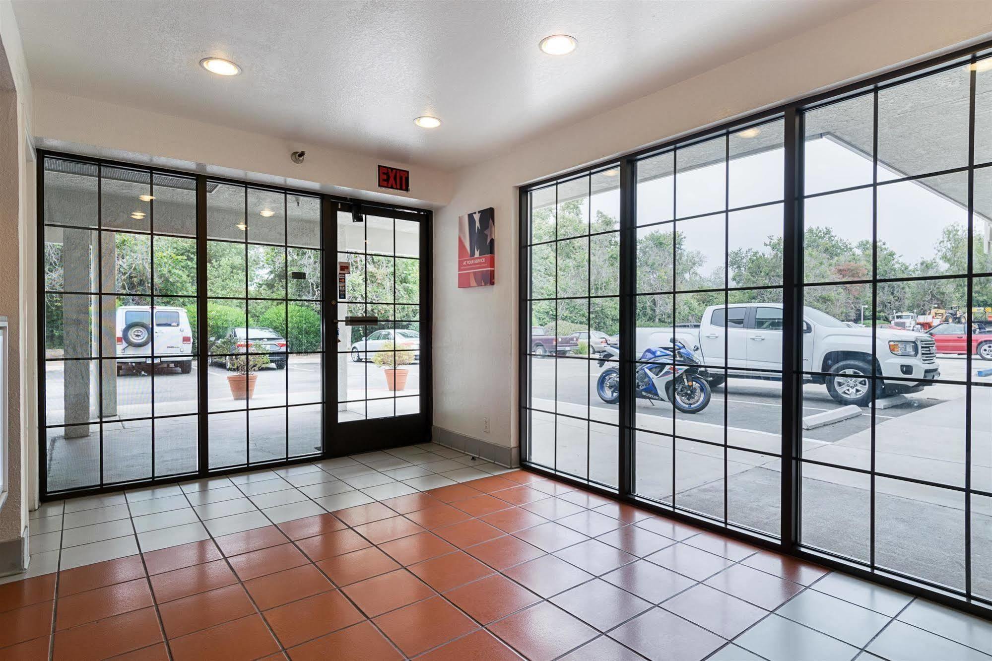 Motel 6-Carpinteria, Ca - Santa Barbara - South Екстер'єр фото