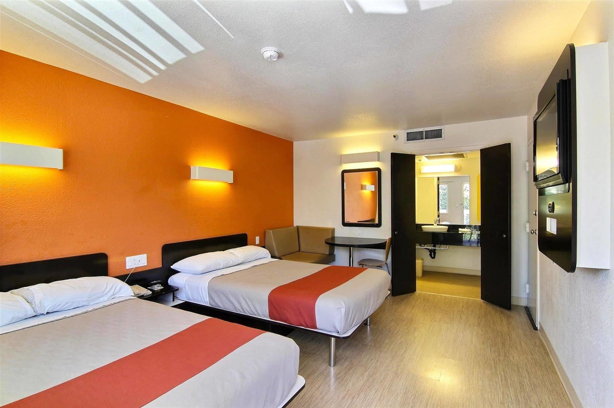 Motel 6-Carpinteria, Ca - Santa Barbara - South Екстер'єр фото
