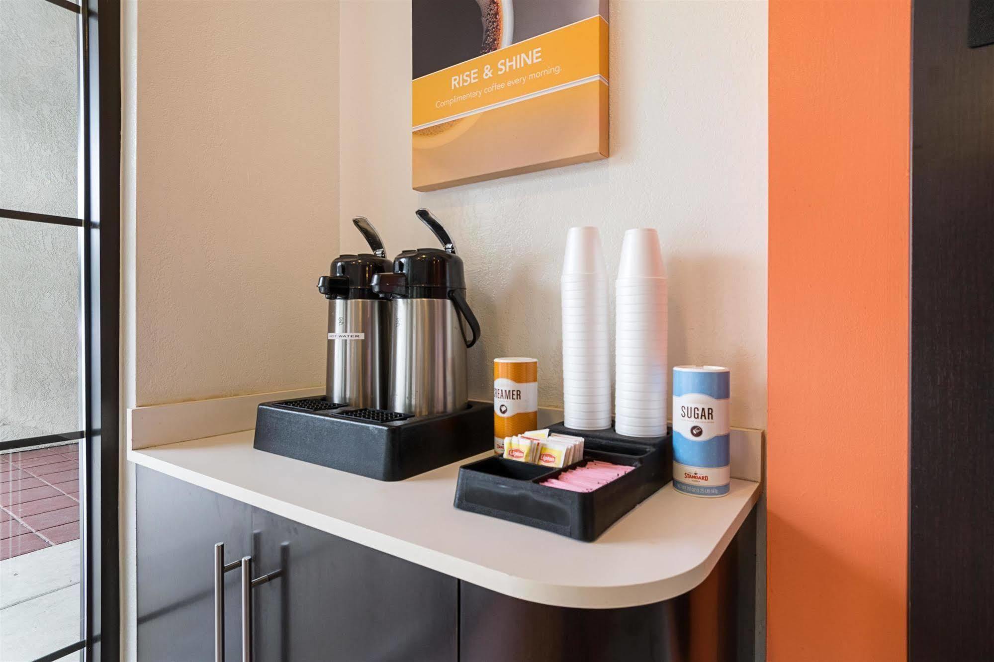 Motel 6-Carpinteria, Ca - Santa Barbara - South Екстер'єр фото